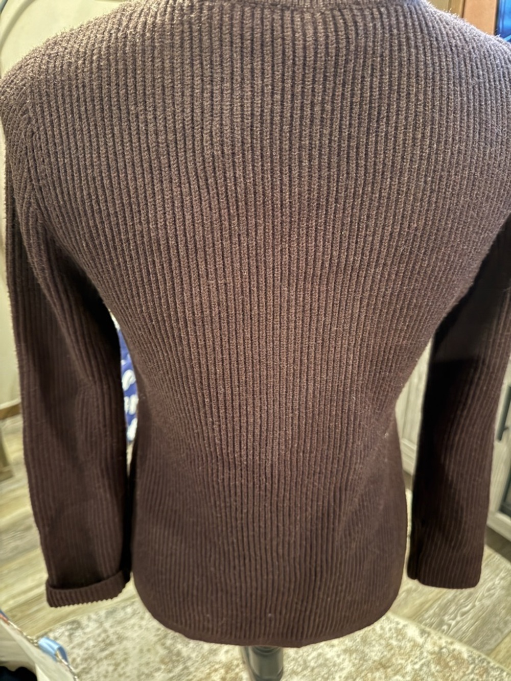 T Tahari Chocolate Brown Ribbed Button-Front Cardigan - Picture 4 of 4